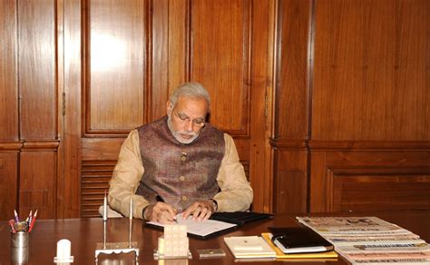 narendra modi office